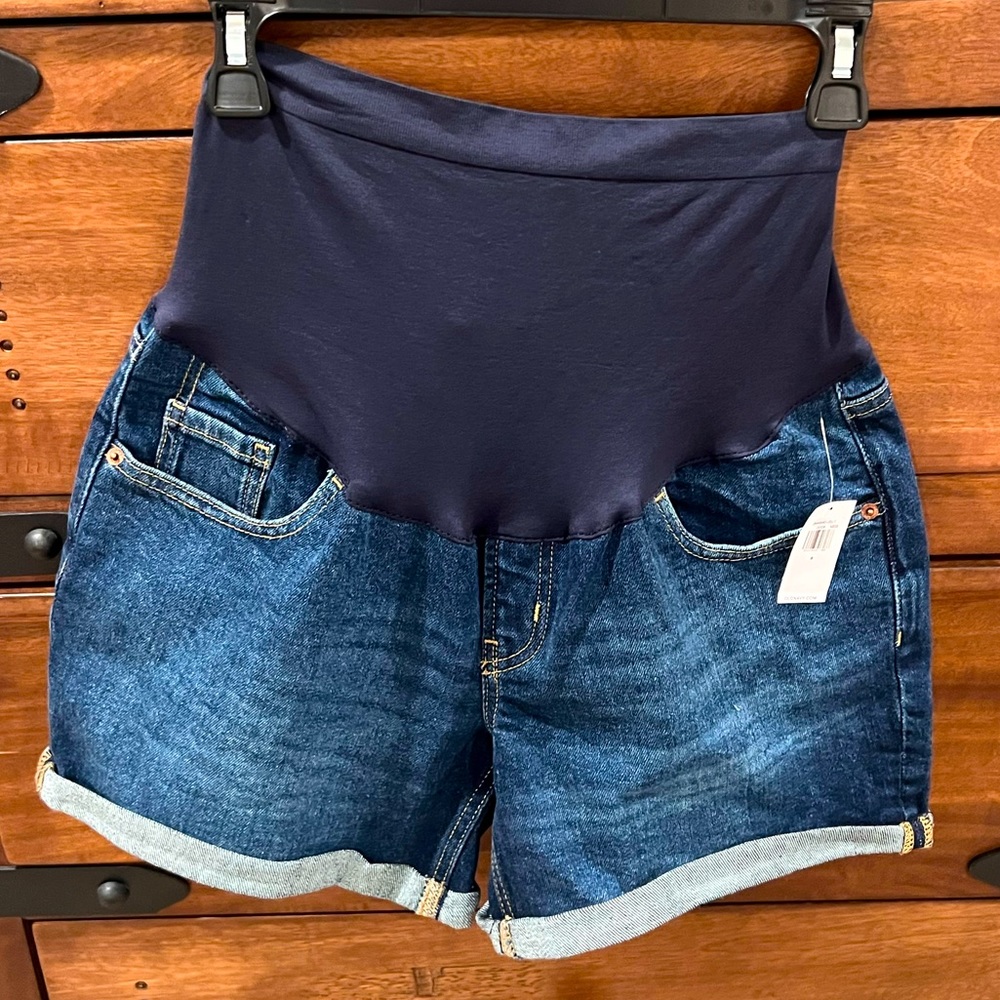 Old Navy Maternity OG Full Panel Straight Denim Shorts - 8